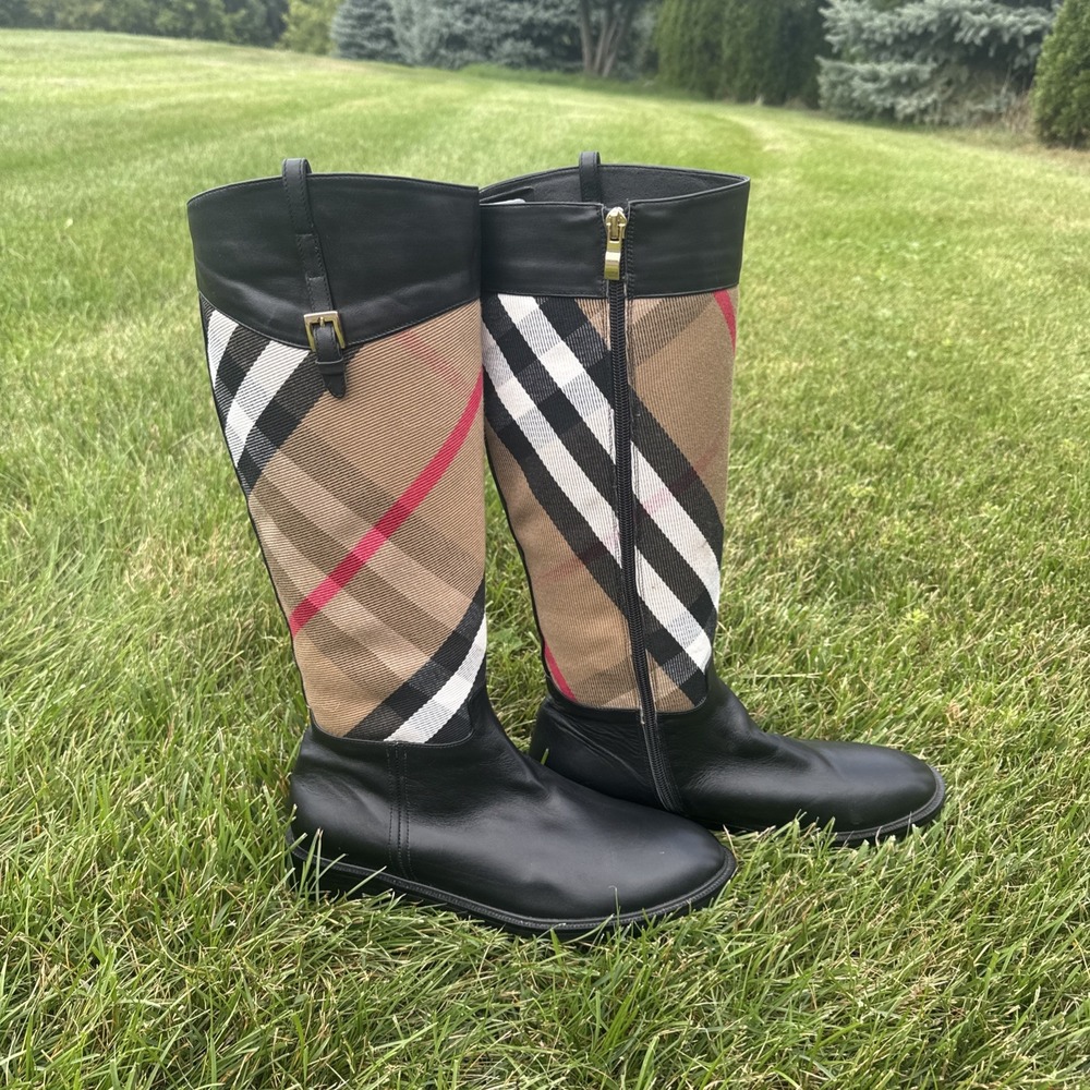 Burberry House Check Pattern Canvas Riding Boots Women's Size 9 Display Boots